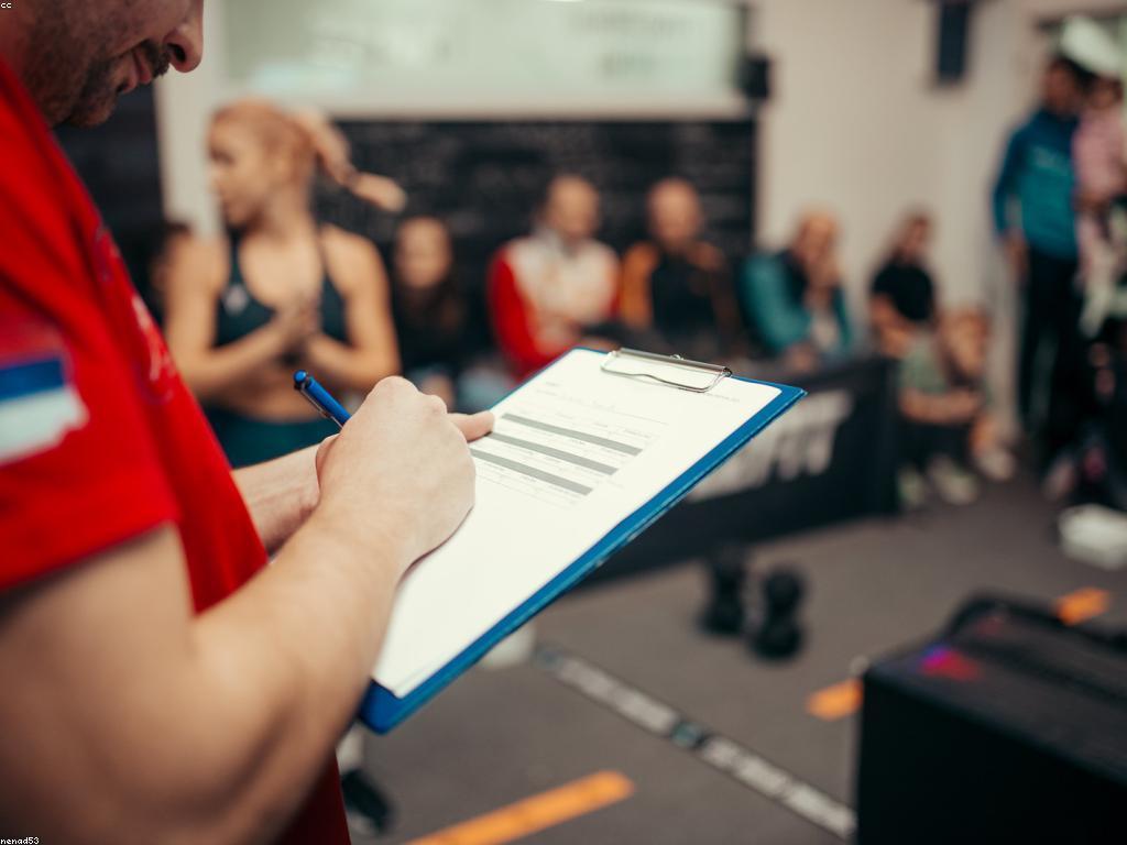 គន្លឹះសម្រាប់អ្នកចាប់ផ្តើមក្នុងការបង្កើតអាជីវកម្មថ្មី